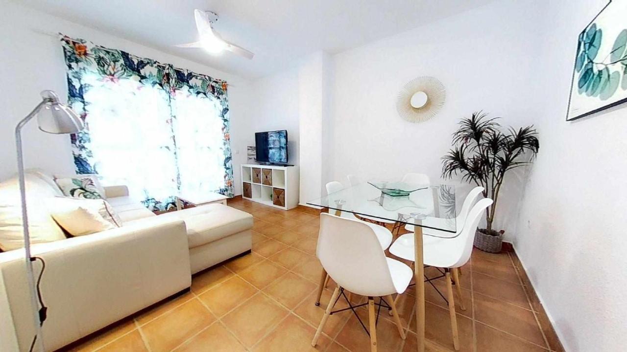 Coqueto y práctico apartamento en el pueblo de Zahara Zahara de los Atunes Exterior foto